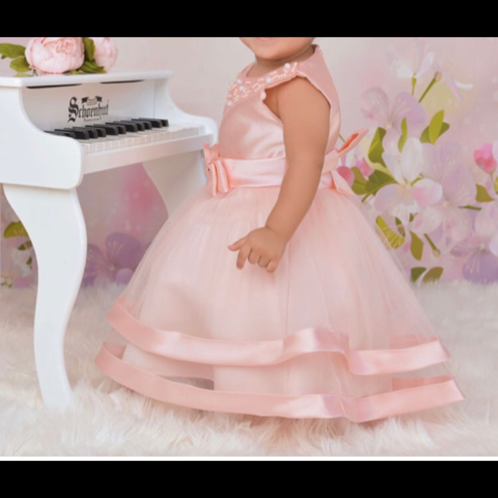 girl's dress